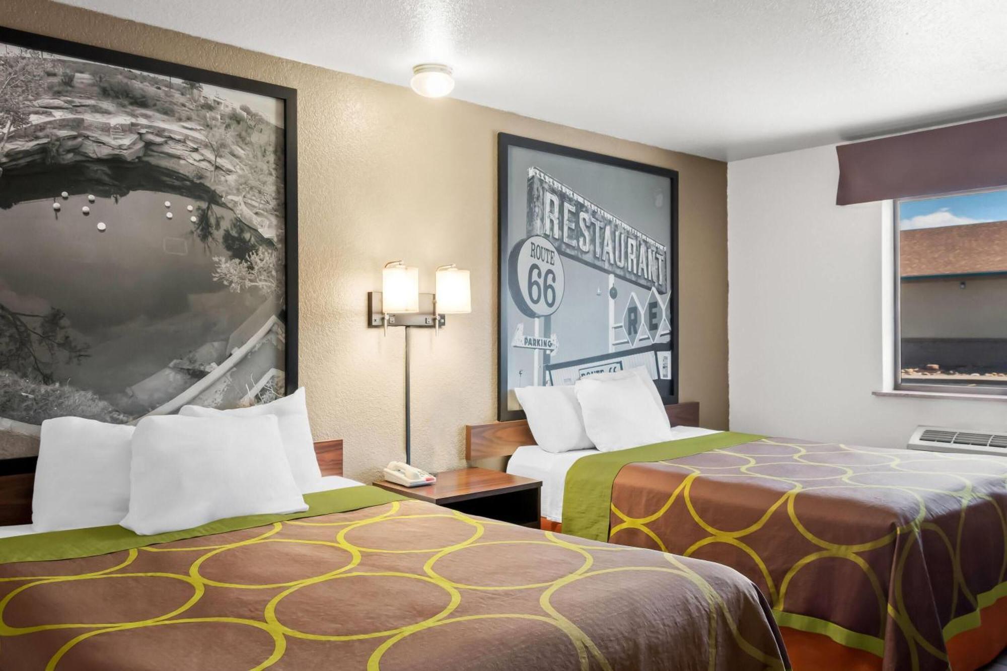 ซูเปอร์ 8 บาย วินด์แฮม ซานตา โรซา Hotel ซานตาโรซา ภายนอก รูปภาพ
